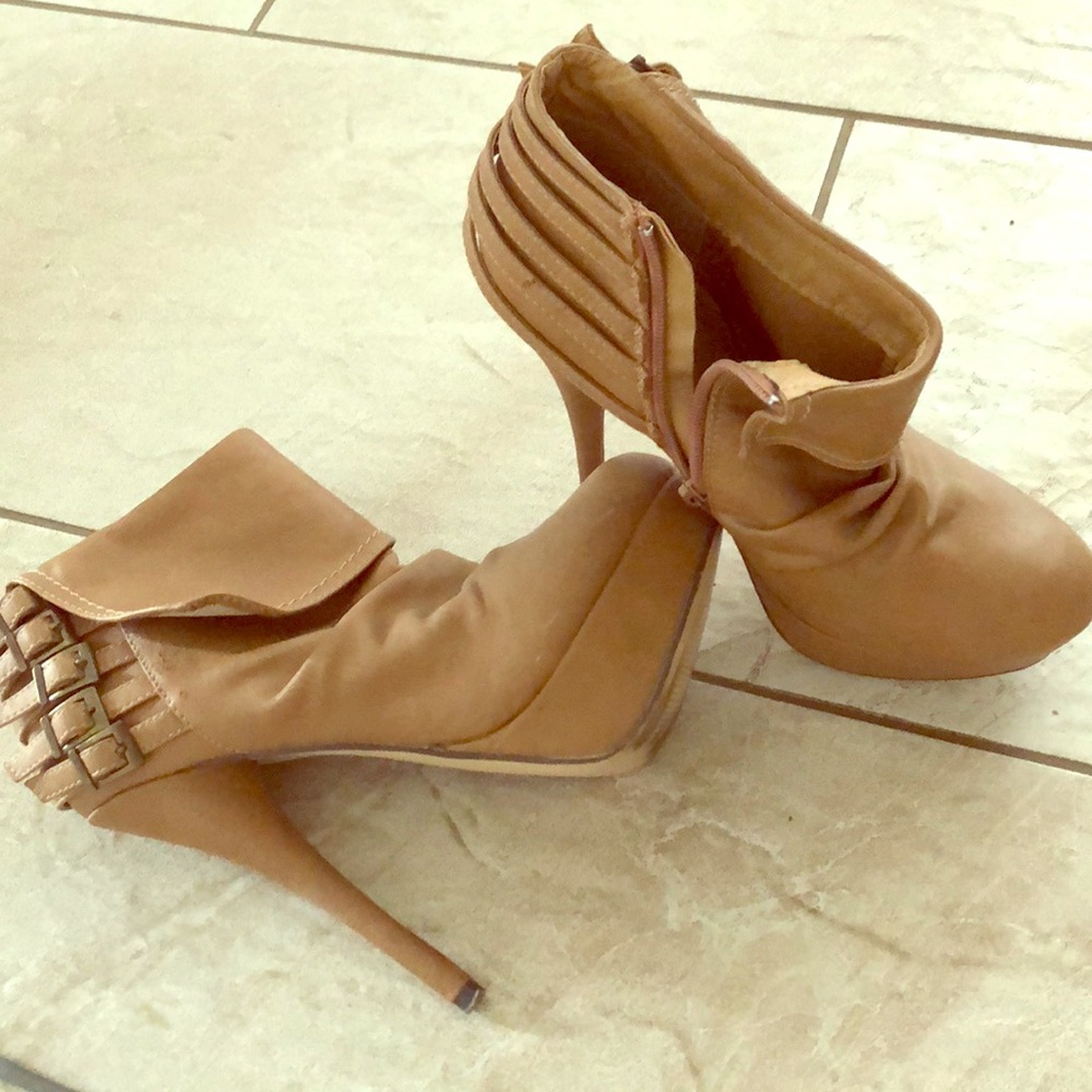 Club couture shoes
